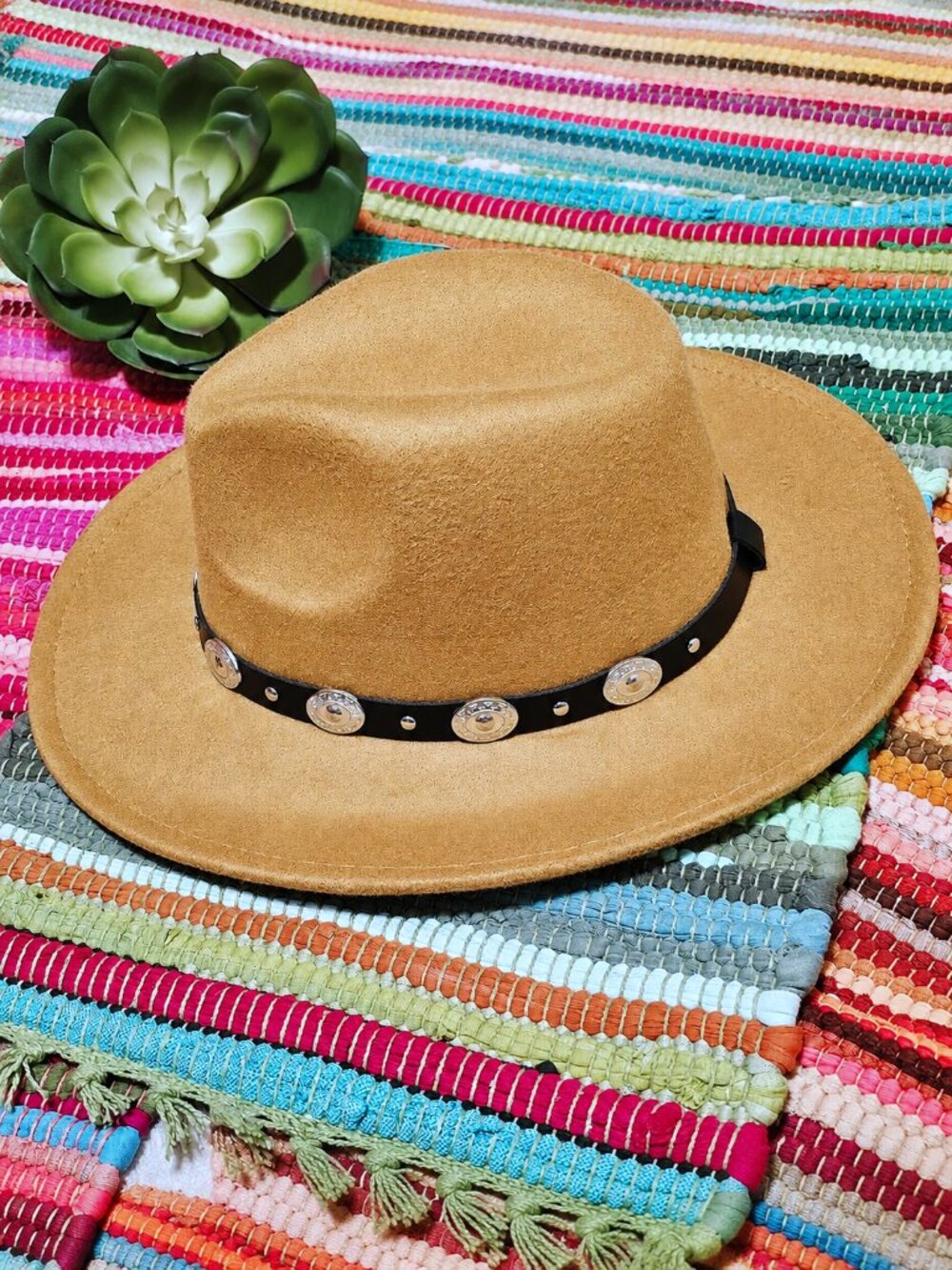 Southwestern Western Tan Felt Fedora Cowboy Hat Black Band Silver Conchos Boho - Picture 4 of 4